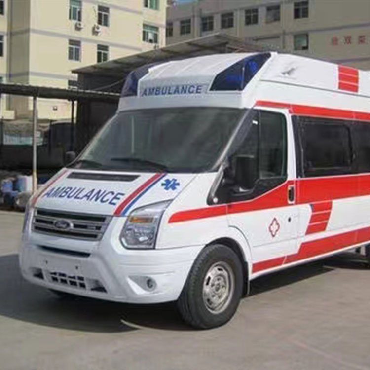 香洲救护车出租收费:安全出行,价格透明